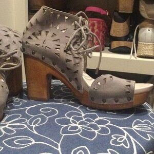 Gray Lace-Up Cutout Platform Sandal - Women